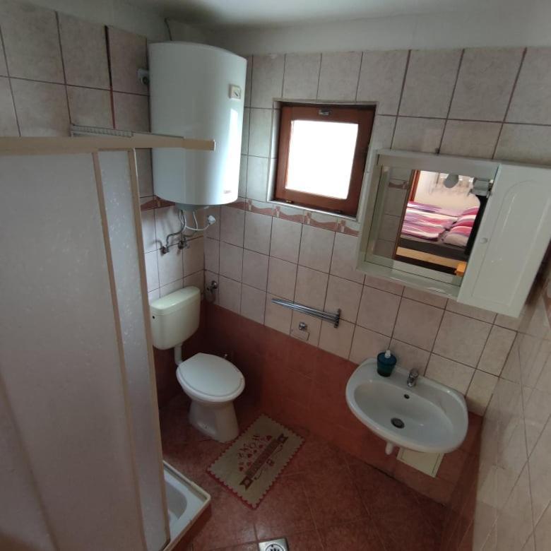 Emese Apartman Hajdúszoboszló Exteriör bild