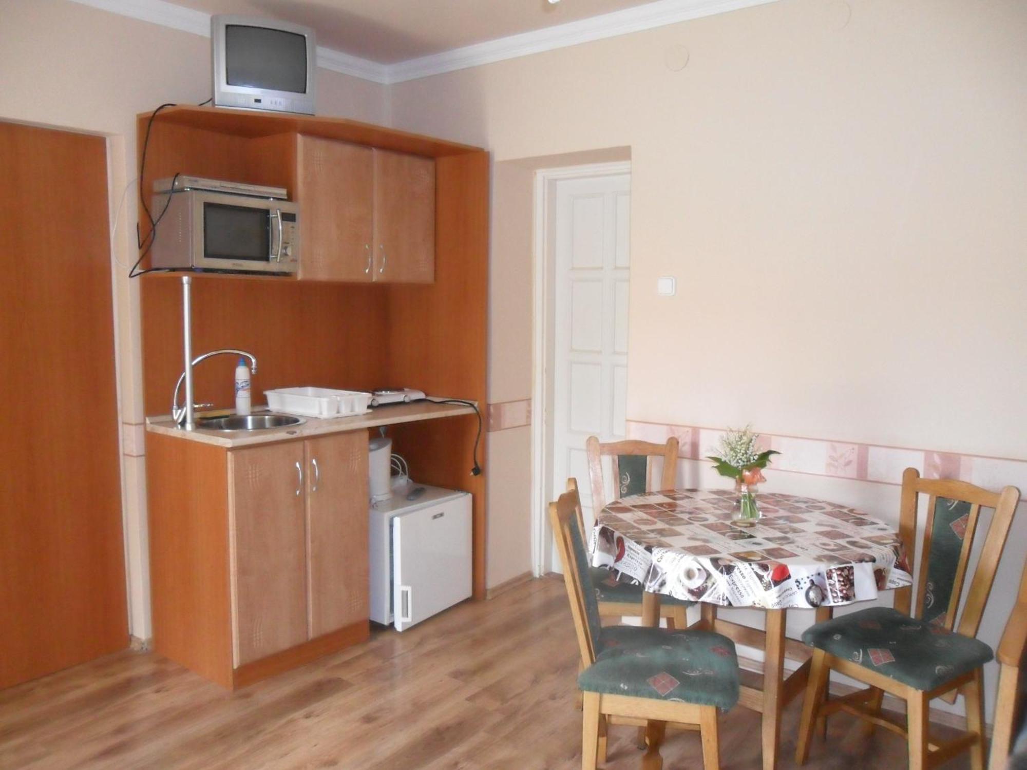 Emese Apartman Hajdúszoboszló Exteriör bild